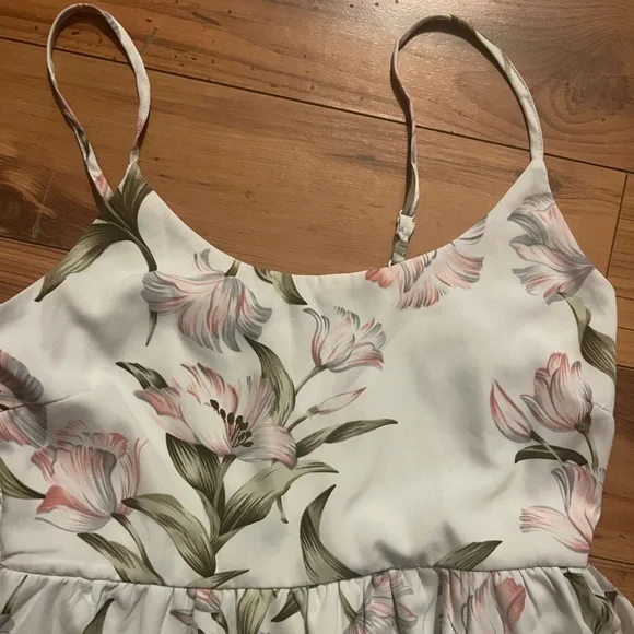 Floral Mini Dress in White and Pink - Picture 5 of 10